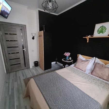 Halal-Apartamenty Рядом Трц Megaalma-Ata 外观 照片